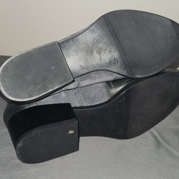 Grey Leather/Suede Pointed Toe Ankle Boots By Catherine Malandrino - Picture 5 of 10